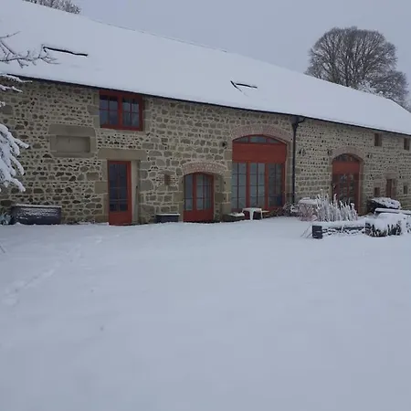 Auverg'nature Auvergnate Oda ve Kahvaltı Espinasse (Puy-de-Dome)